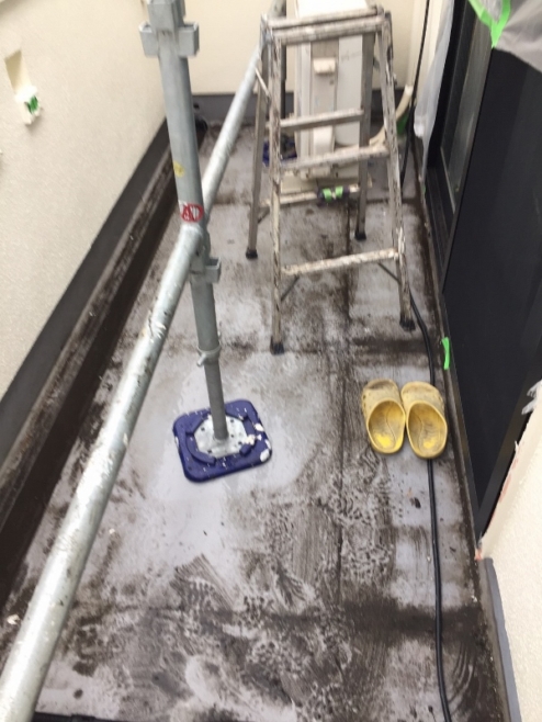 雨漏りによるベランダの防水工事｜東京都八王子市のS様邸