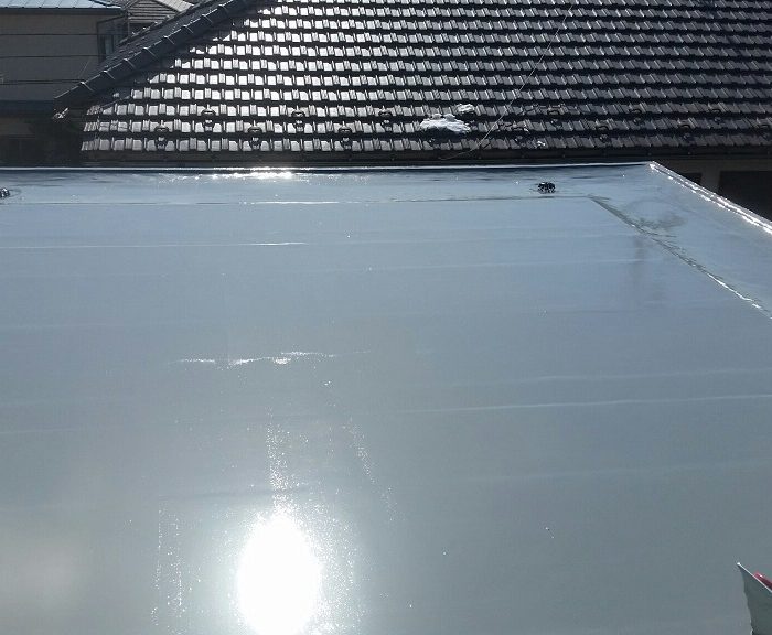 屋上の雨漏り修理（ウレタン通気緩衝工法）