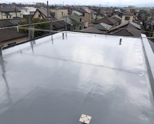 屋上の防水工事（ウレタン塗膜・密着工法）