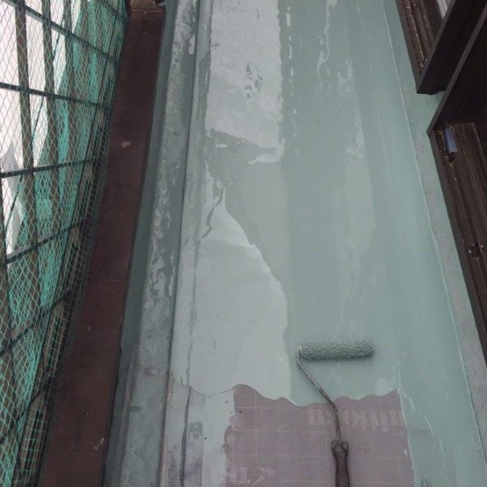 ベランダの防水工事（ウレタン通気緩衝工法）｜東京都調布市のT様邸にて雨漏り修理