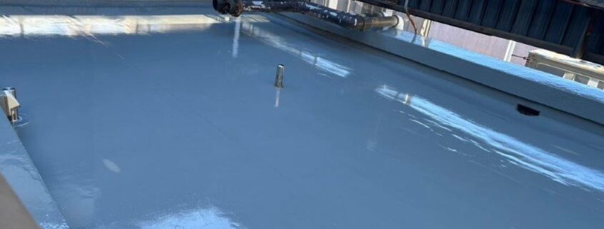 東京都中央区 商業ビル屋上防水工事完了後の全景