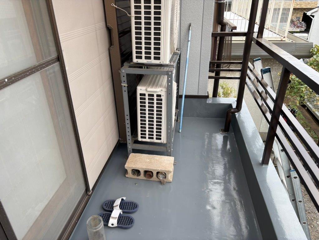 草加市 低層マンション ベランダ防水 完成全景