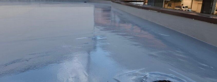 東京都足立区舎人 工場倉庫屋上防水 通気緩衝工法 ドレン周辺仕上がり