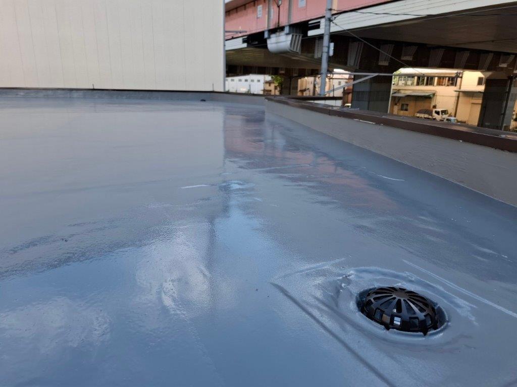 東京都足立区舎人 倉庫屋上防水 ドレン周辺仕上がり